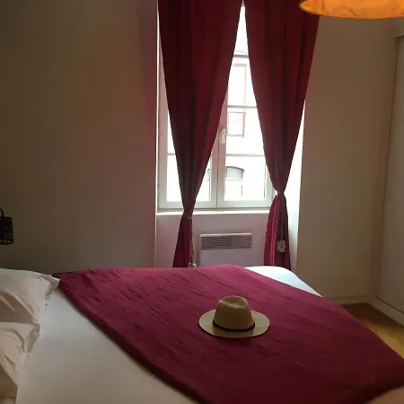De 2 Avec Parking Apartment