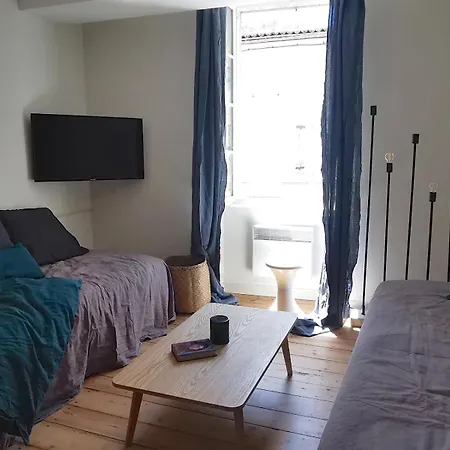 De 2 Avec Parking Apartment