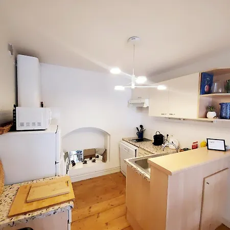 De 2 Avec Parking Apartment